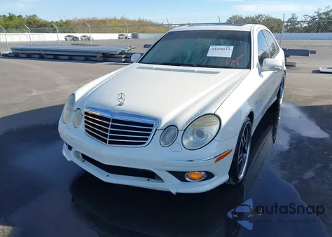 2009 Mercedes-Benz E 350 z USA, uszkodzony, nr VIN WDBUF56X49B423746